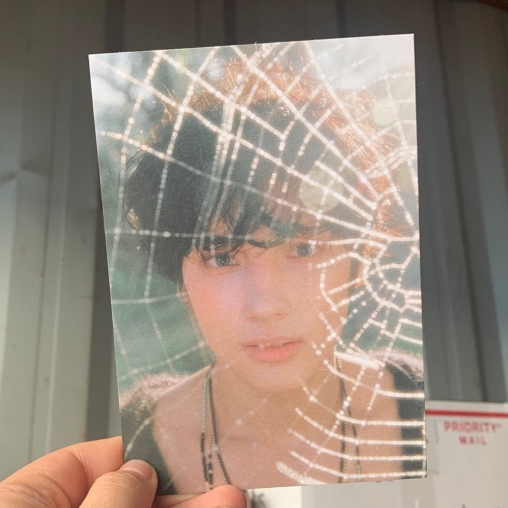 Official TXT Huening Kai postcard daydream version